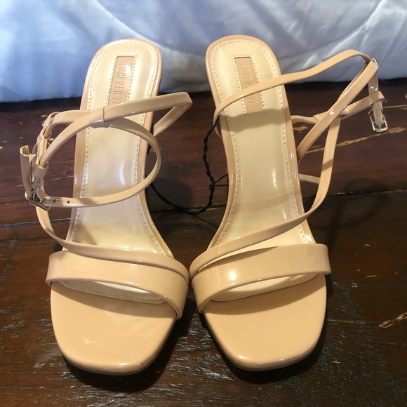 Nude heels - Picture 4 of 4